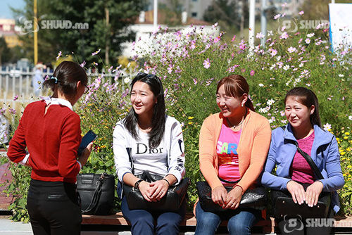 Оюутнуудын цагаар хөдөлмөр эрхлэх боломжийг бүрдүүлж, дагаж мөрдөх журмыг гаргав